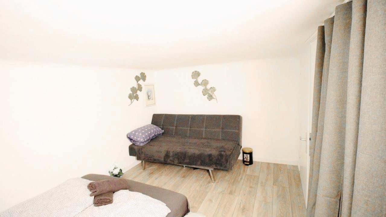 Privatunterkunft Comfortable In Akh Area Wien