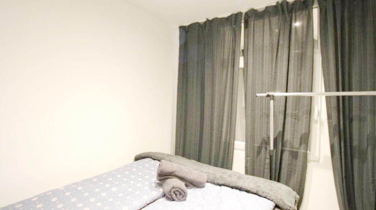 Privatunterkunft Comfortable In Akh Area