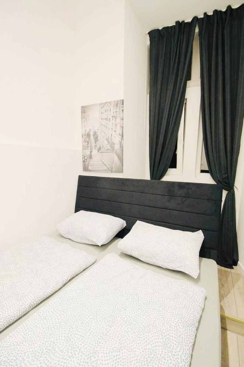 Comfortable In Akh Area Wien