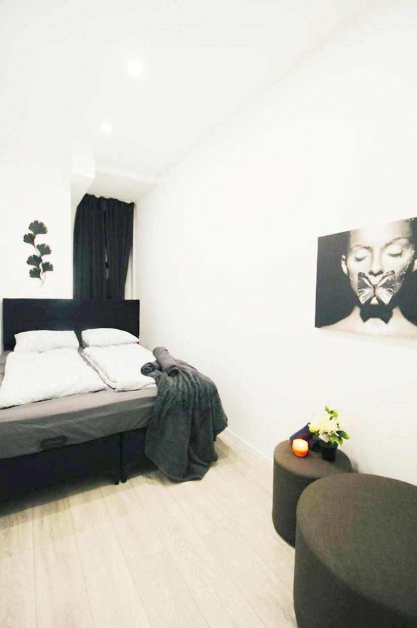 Privatunterkunft Comfortable In Akh Area